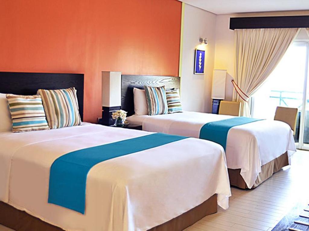 Thunderbird Resorts - Poro Point San Fernando City  Εξωτερικό φωτογραφία